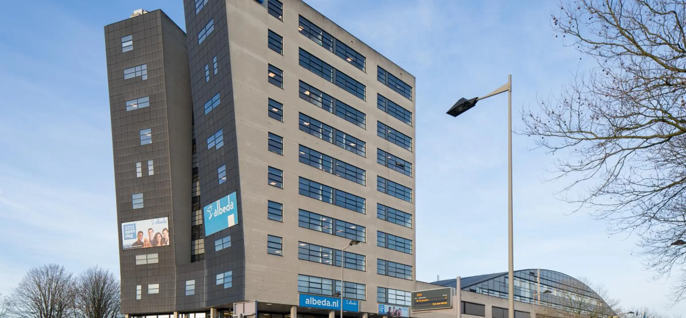 Gebouw van ROC Albeda aan de Rosestraat in Rotterdam